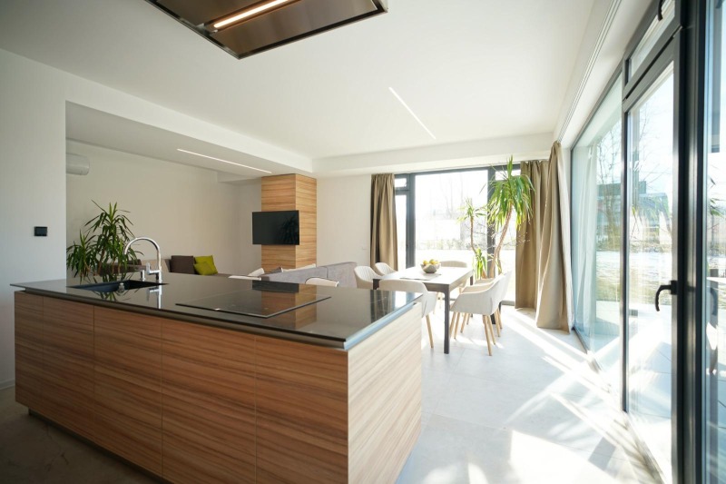 K pronájmu  3 ložnice Sofia , Gorubljane , 180 m2 | 50902619 - obraz [4]