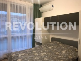 1 chambre Briz, Varna 4