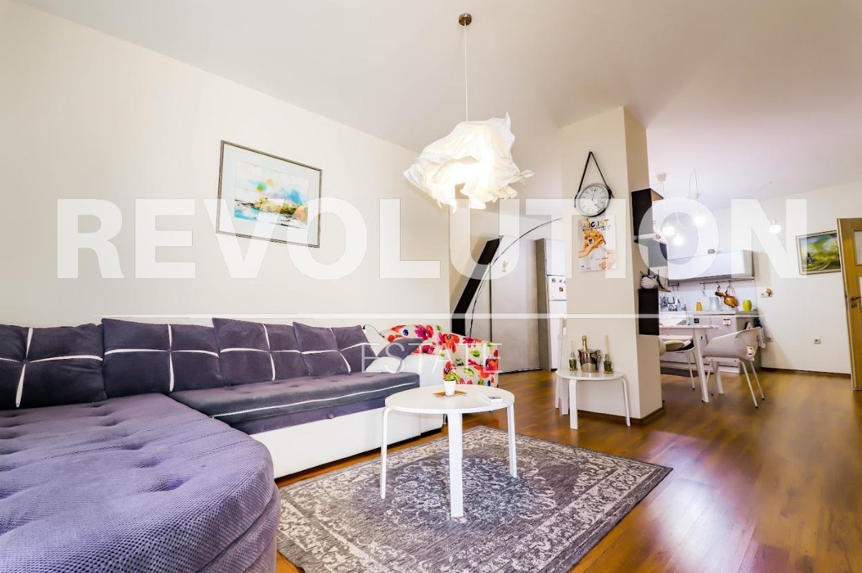 Дава под наем 2-СТАЕН, гр. Варна, м-т Ален мак