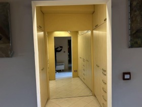 3 Schlafzimmer Zentar, Sofia 11