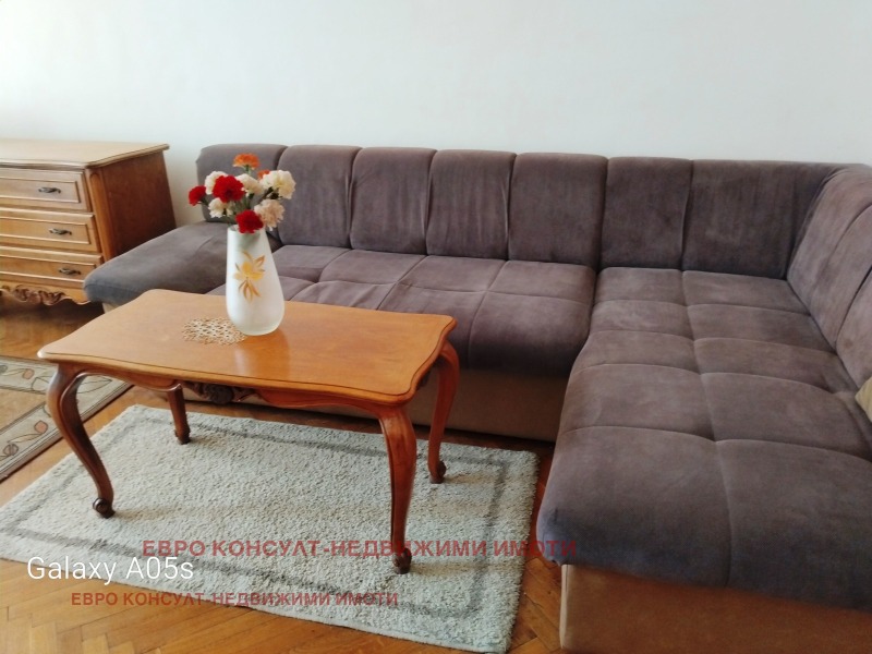 A louer  1 chambre Sofia , Strelbichte , 72 m² | 23066281 - image [2]