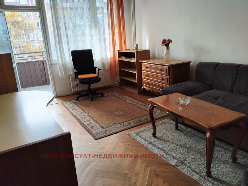 A louer  1 chambre Sofia , Strelbichte , 72 m² | 48381596 - image [4]