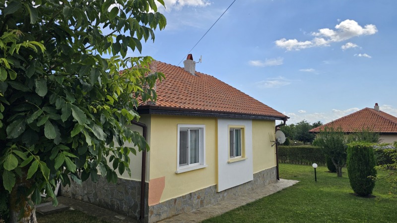 Дава под наем КЪЩА, гр. Бургас, с. Брястовец, снимка 7 - Къщи - 53028333