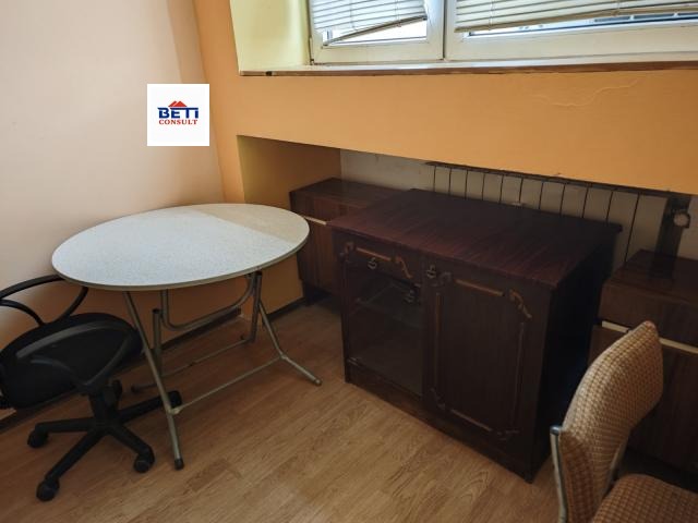 Дава под наем СТАЯ, гр. София, Зона Б-5, снимка 3 - Стаи под наем - 53955726