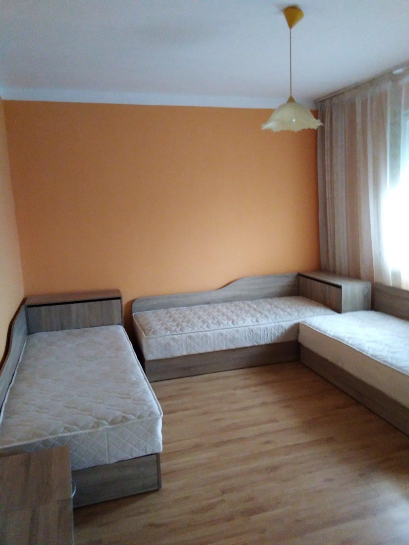 Дава под наем  3-стаен град Пловдив , Въстанически , 100 кв.м | 97880751 - изображение [4]