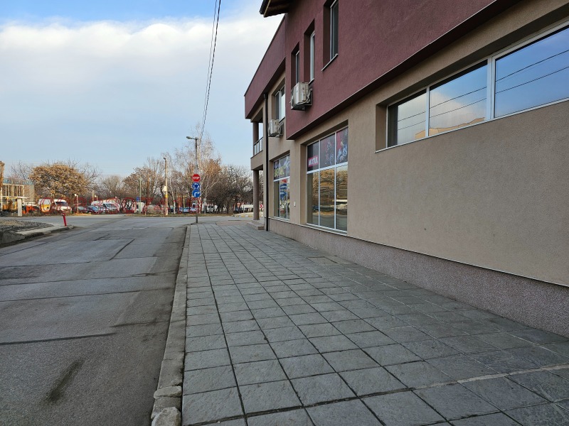 A louer  Boutique Kyustendil , Zapad , 300 m² | 56342360 - image [6]