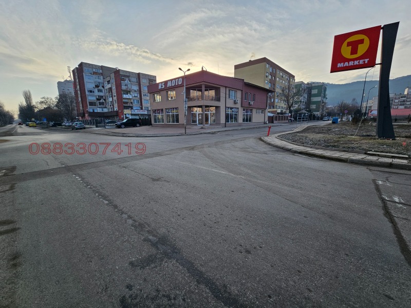 A louer  Boutique Kyustendil , Zapad , 300 m² | 56342360 - image [2]