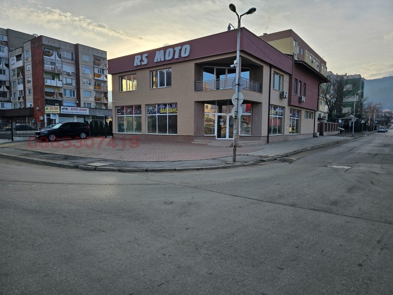 A louer  Boutique Kyustendil , Zapad , 300 m² | 56342360 - image [3]