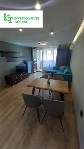 1 quarto Mladost 2, Sofia
