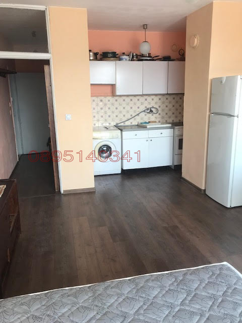 Te huur  Studio Sofia , Ljulin 7 , 35 m² | 28807451 - afbeelding [3]
