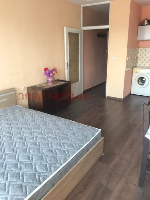 Te huur  Studio Sofia , Ljulin 7 , 35 m² | 28807451 - afbeelding [2]