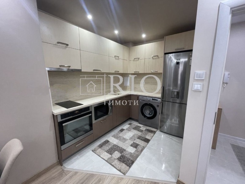 De inchiriat  1 dormitor Plovdiv , Traciia , 65 mp | 58328210 - imagine [4]