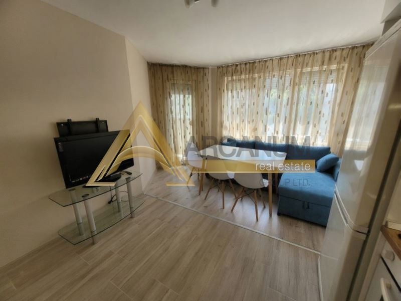 Дава под наем 3-СТАЕН, гр. Варна, Лятно кино Тракия, снимка 3 - Апартаменти - 52663367