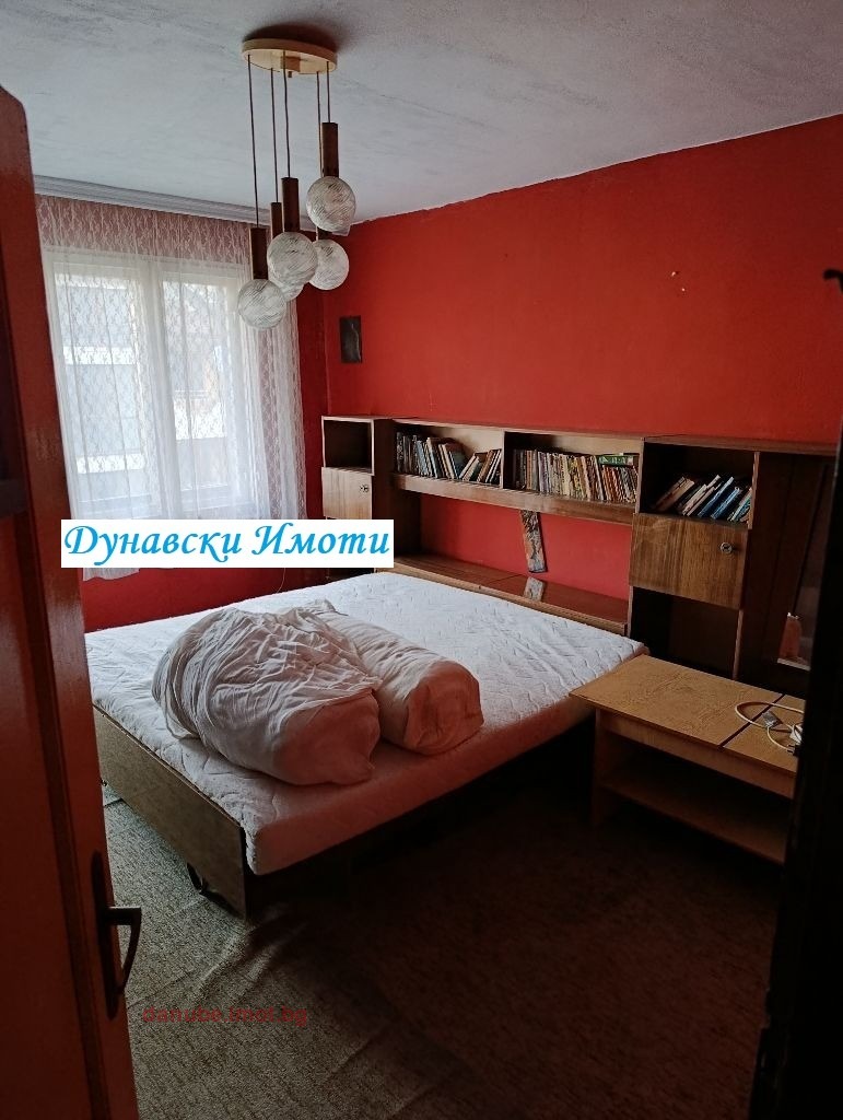 Дава под наем 4-СТАЕН, гр. Русе, Център, снимка 3 - Апартаменти - 54947177
