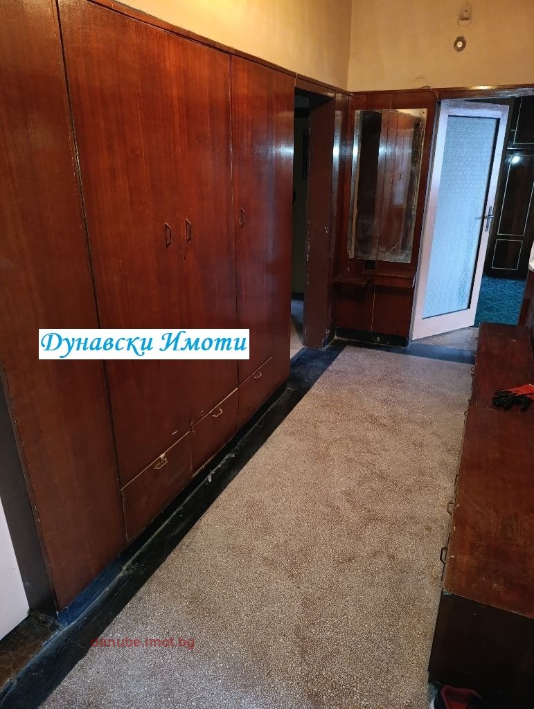 Дава под наем 4-СТАЕН, гр. Русе, Център, снимка 5 - Апартаменти - 54947177
