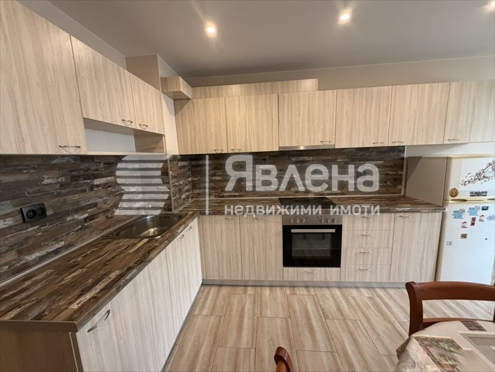 Дава под наем 3-СТАЕН, гр. София, Младост 4