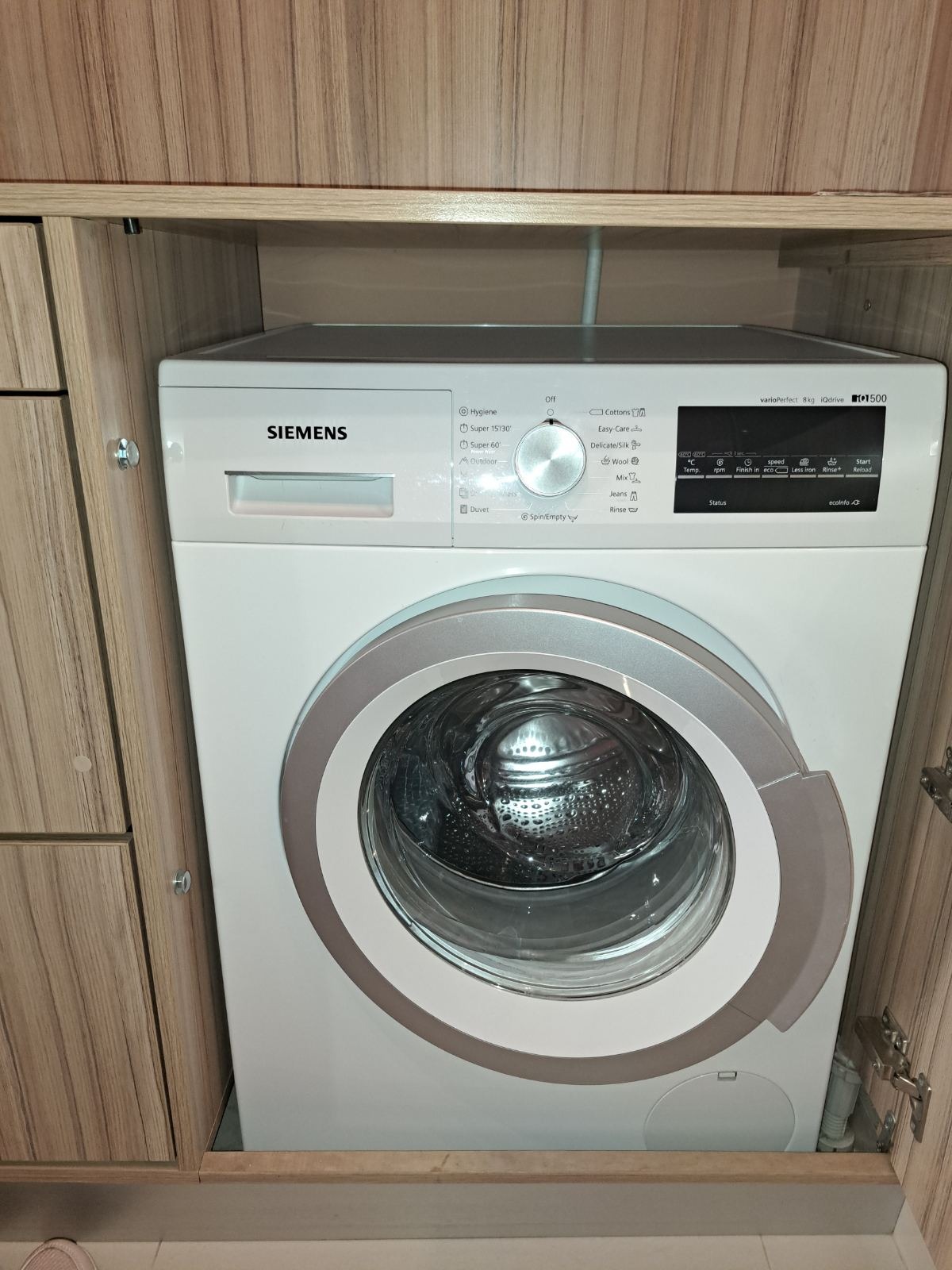 Дава под наем 3-СТАЕН, гр. Пазарджик, Идеален център, снимка 15 - Апартаменти - 53771265