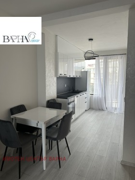 2 bedroom m-t Alen mak, Varna 15