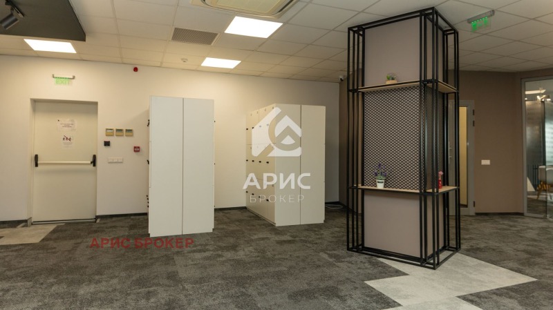 Da affittare  Ufficio Plovdiv , Sadijski , 858 mq | 33113217 - Immagine [7]