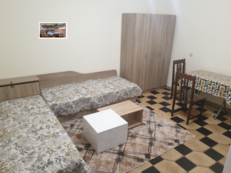 Til leie  Hus Plovdiv , Kjusjuk Parisj , 70 kvm | 66180805 - bilde [8]