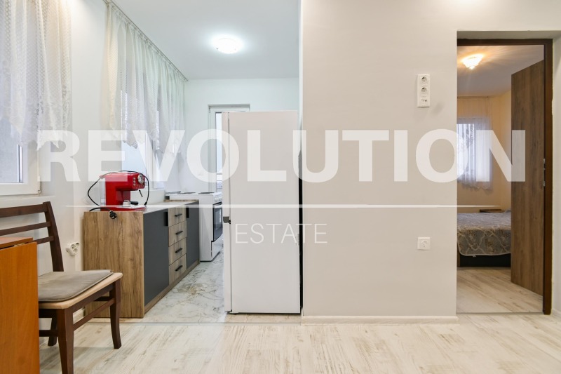 De inchiriat  1 dormitor Sofia , Levsci , 55 mp | 28490908 - imagine [5]