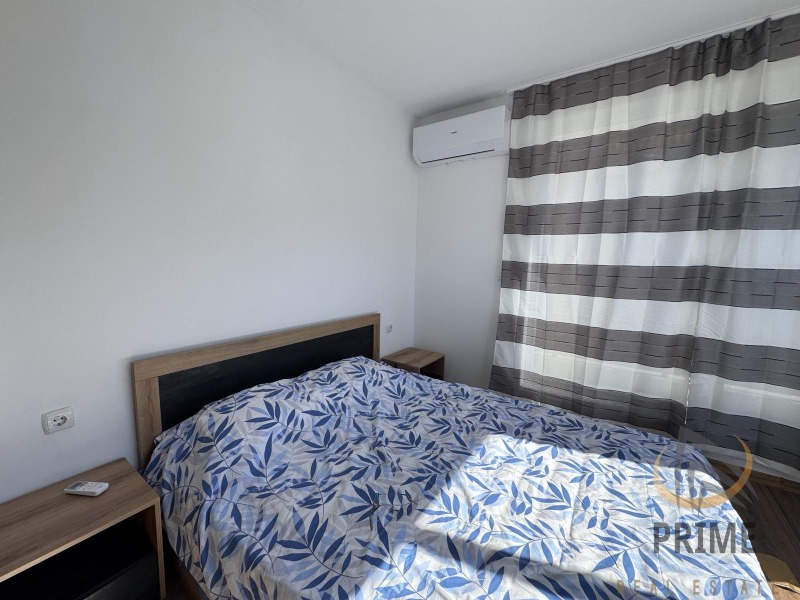 K pronájmu  1 ložnice Burgas , Lazur , 70 m2 | 27526484 - obraz [8]