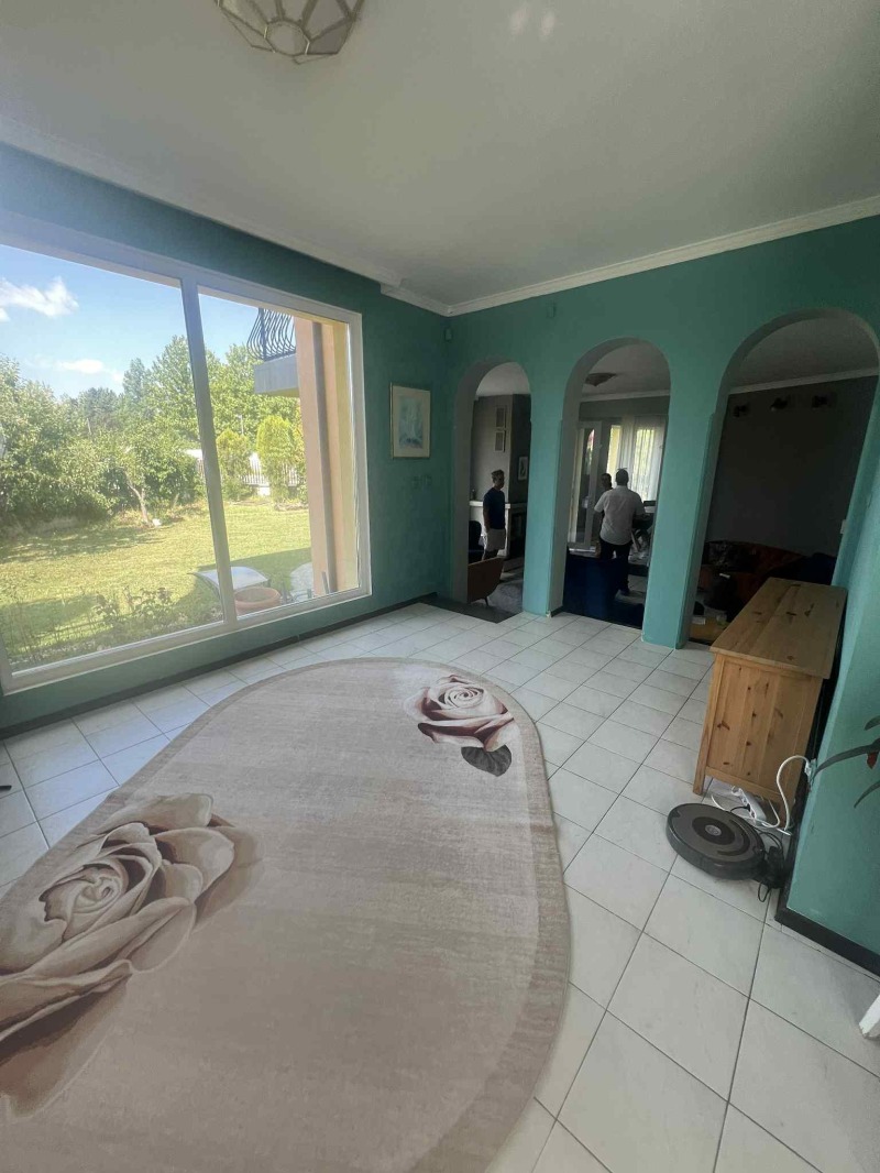 En renta  Casa Sofia , Bankya , 400 metros cuadrados | 80114091 - imagen [3]