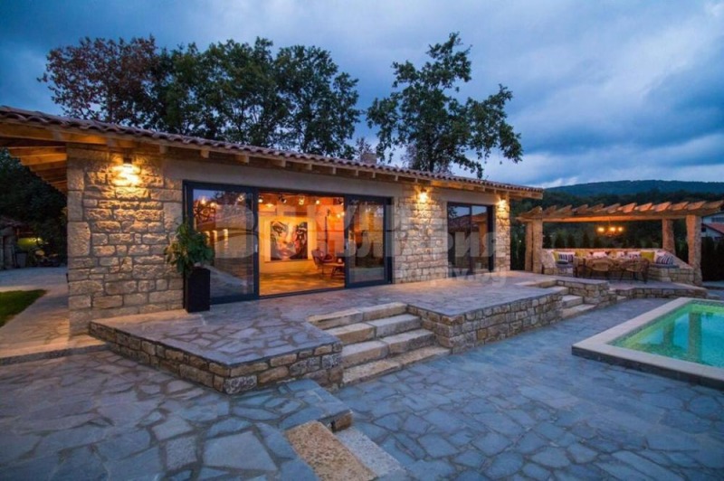 Дава под Наем КЪЩА в град Варна, м-т Манастирски рид - 120 кв.м / 3 000 € » 5 867.49 лв., КУПИ В БЪЛГАРИЯ