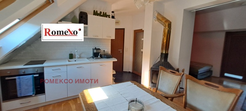 Do wynajęcia  1 sypialnia Plowdiw , Centar , 65 mkw | 10036008 - obraz [2]