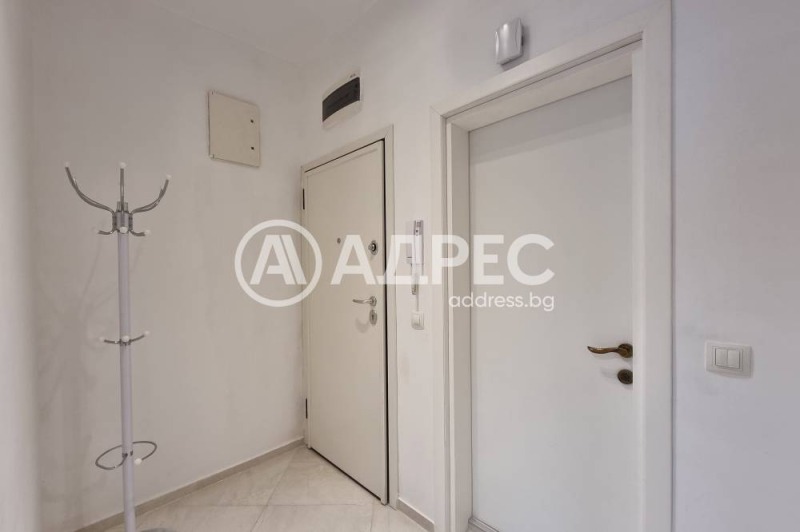 Издаје се  2 спаваће собе Софија , Центар , 102 м2 | 99415903 - слика [5]