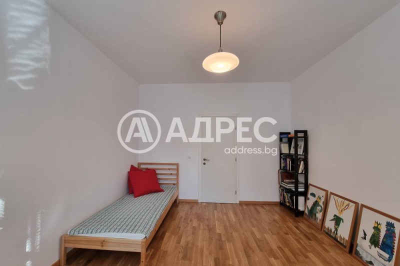 Издаје се  2 спаваће собе Софија , Центар , 102 м2 | 99415903 - слика [9]