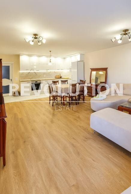 K pronájmu  2 ložnice Varna , Centar , 160 m2 | 64488322