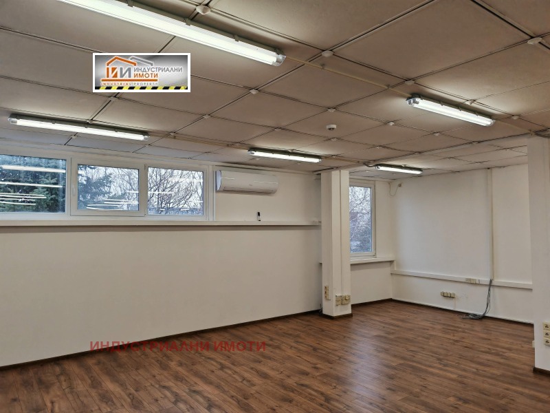 Дава под наем ОФИС, гр. Пловдив, Индустриална зона - Юг, снимка 2 - Офиси - 53509617