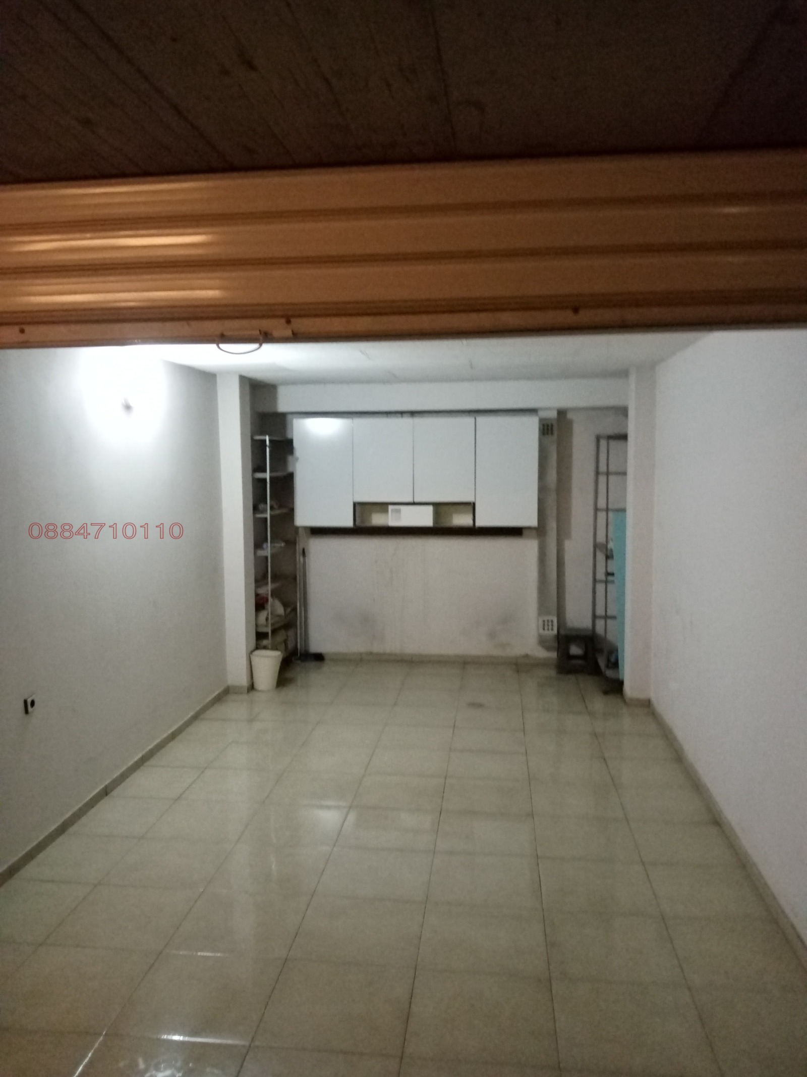 Дава под наем ГАРАЖ, ПАРКОМЯСТО, гр. Русе, Център, снимка 2 - Гаражи и паркоместа - 53962412