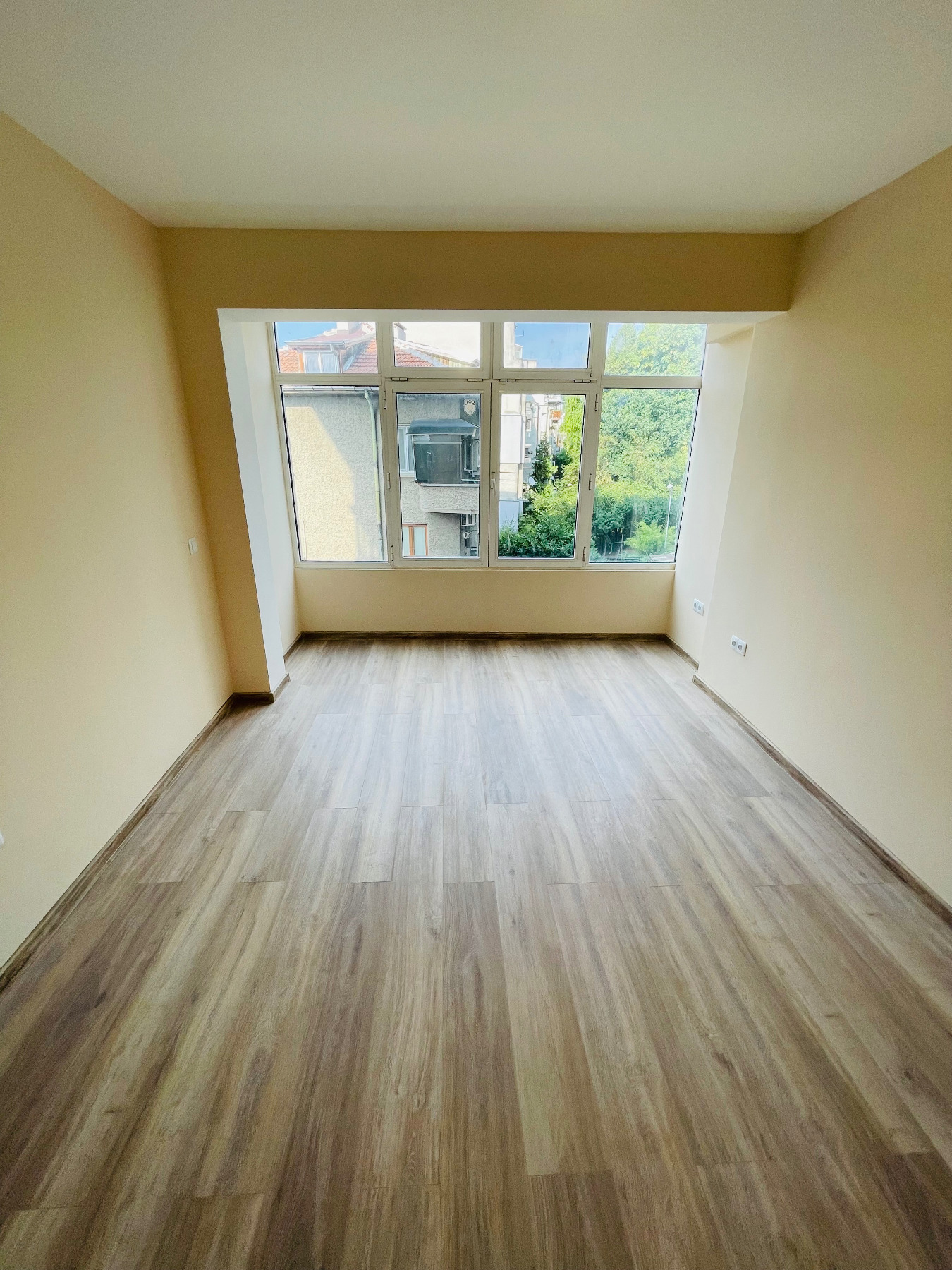 ���� ��� ���� 3-����� | Imot.bg � ����������� 12