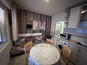 1 bedroom Vazrazhdane 3, Varna 1