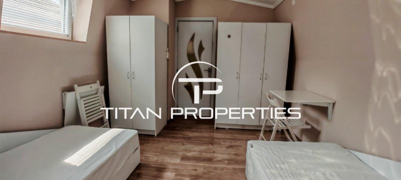 De inchiriat  Studio Plovdiv , Țentâr , 30 mp | 54025212 - imagine [2]