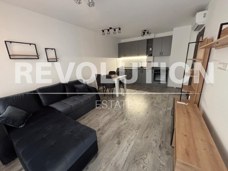 Дава под нем  2-стаен, град Варна, Младост 1 •  650 EUR • ID 93272894 — holmes.bg - [1] 