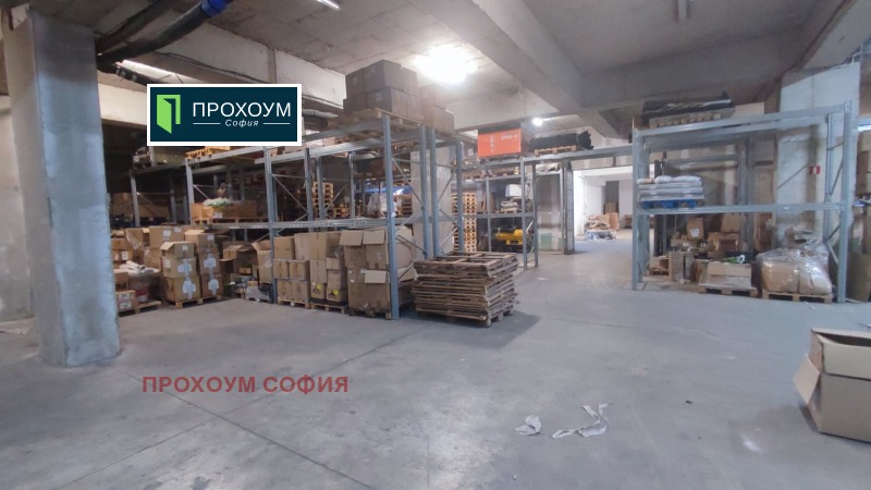 K pronájmu  Úložný prostor Sofia , Letište Sofia , 1000 m2 | 93691234