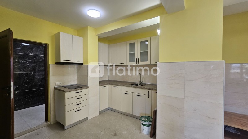 Do wynajęcia  Biuro Sofia , Nadeżda 2 , 62 mkw | 92205728 - obraz [2]