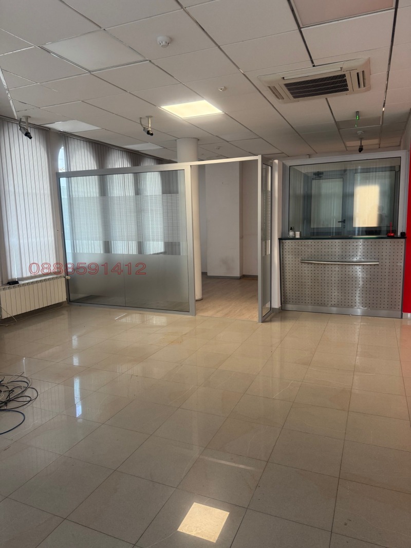 Дава под наем ОФИС, гр. Чепеларе, област Смолян, снимка 8 - Офиси - 52546754