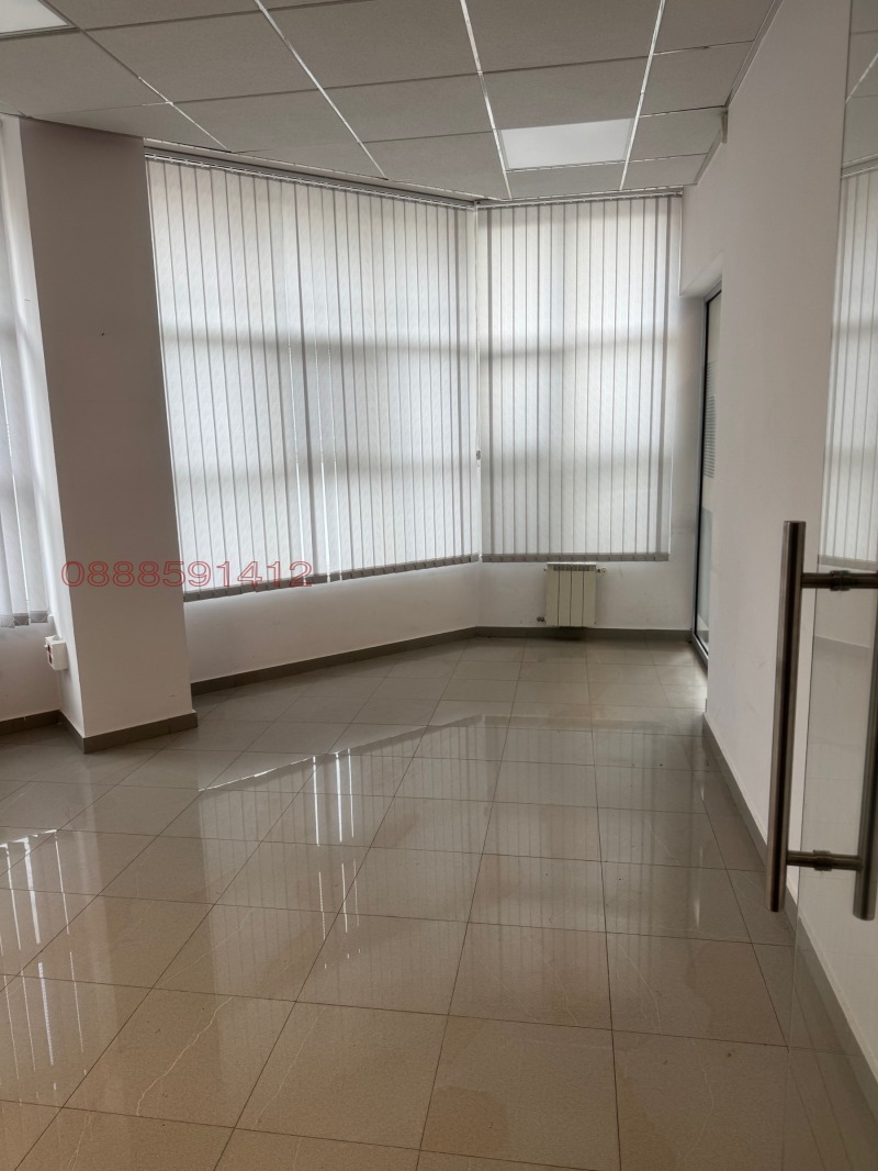 Дава под наем ОФИС, гр. Чепеларе, област Смолян, снимка 7 - Офиси - 52546754