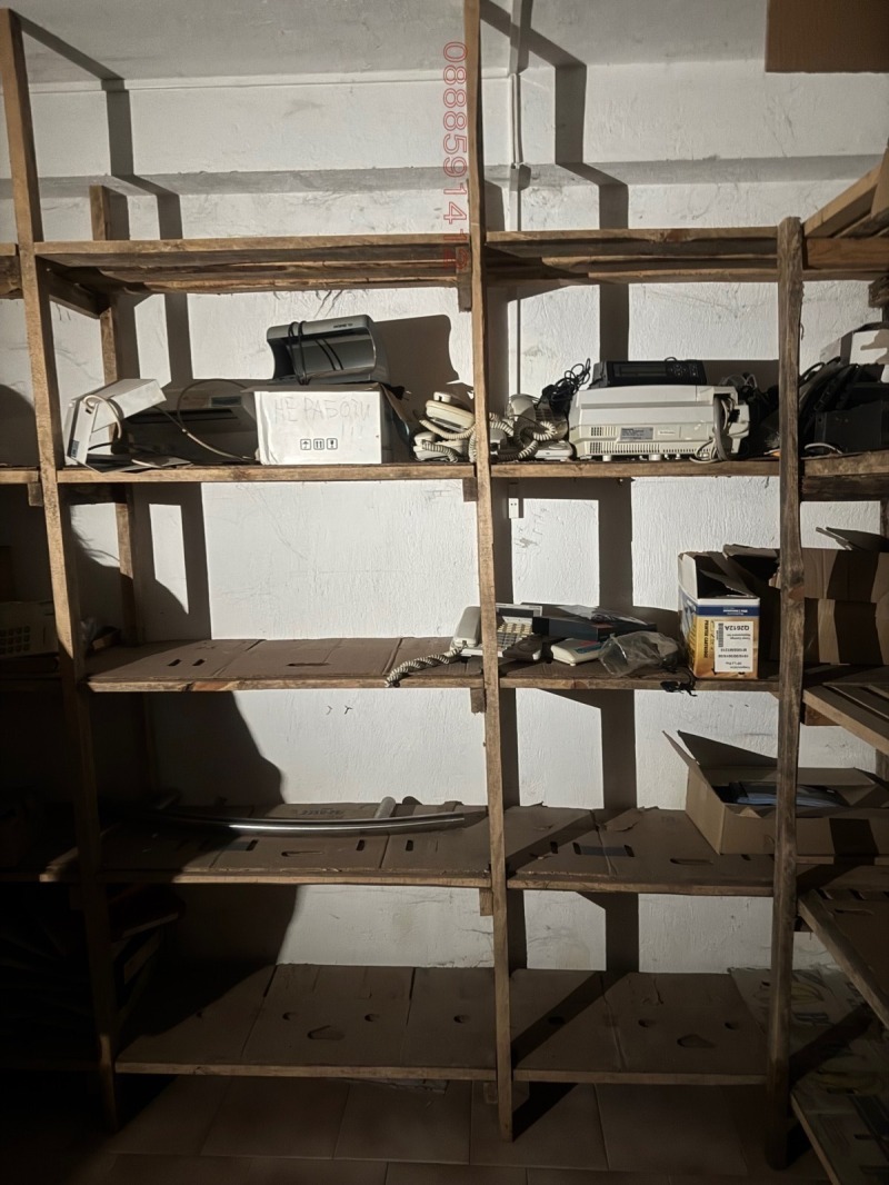 Дава под наем ОФИС, гр. Чепеларе, област Смолян, снимка 16 - Офиси - 52546754