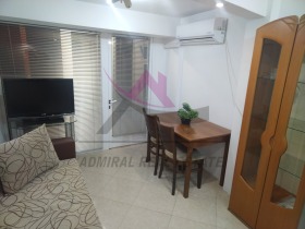 Studio Okražna bolnica-Generali, Varna