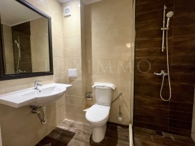 1 bedroom m-t Alen mak, Varna 11