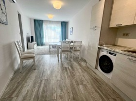 1 bedroom m-t Alen mak, Varna 4