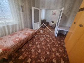 Hus Gulv Kazanski, Stara Zagora 13
