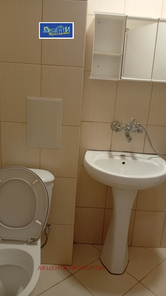 Дава под наем 2-СТАЕН, гр. Велико Търново, Бузлуджа, снимка 4 - Апартаменти - 52650712