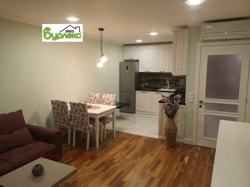 Дава под наем 2-СТАЕН, гр. Варна, Лятно кино Тракия, снимка 5 - Апартаменти - 52731473