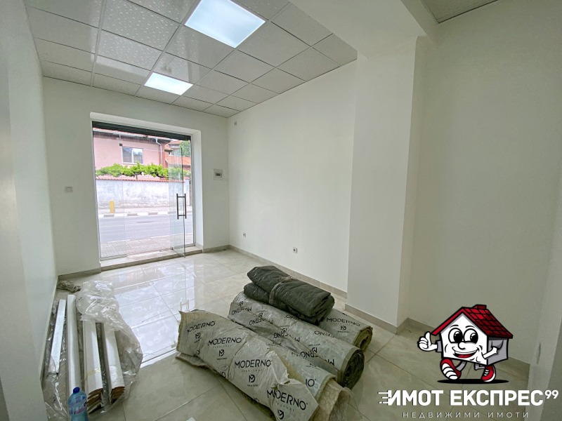 Дава под Наем МАГАЗИН в област Пловдив, гр. Асеновград - 27 кв.м / 200 € » 391.17 лв., ИМОТ ЕКСПРЕС 99